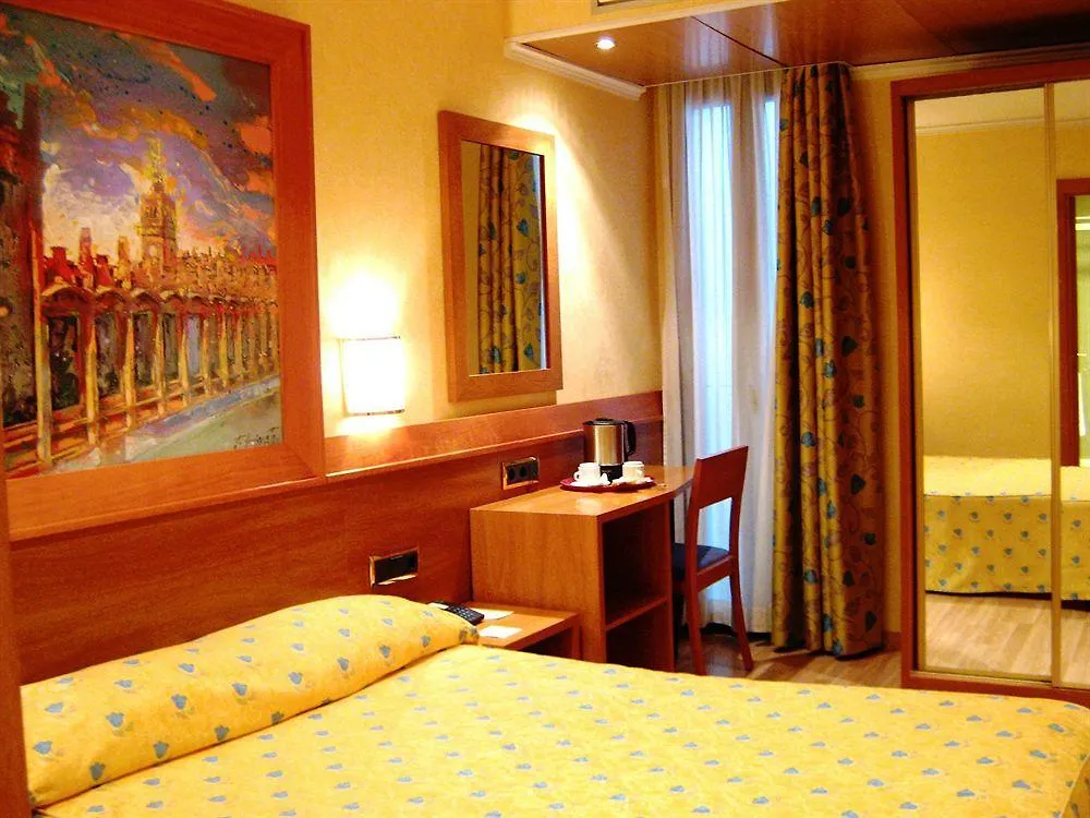 Leonardo Hotel Barcelona Las Ramblas