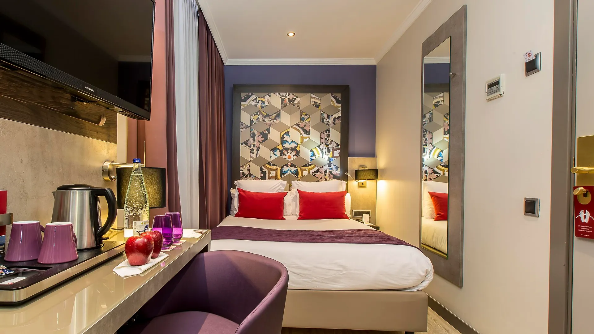 ***  Leonardo Hotel Barcelona Las Ramblas Испания