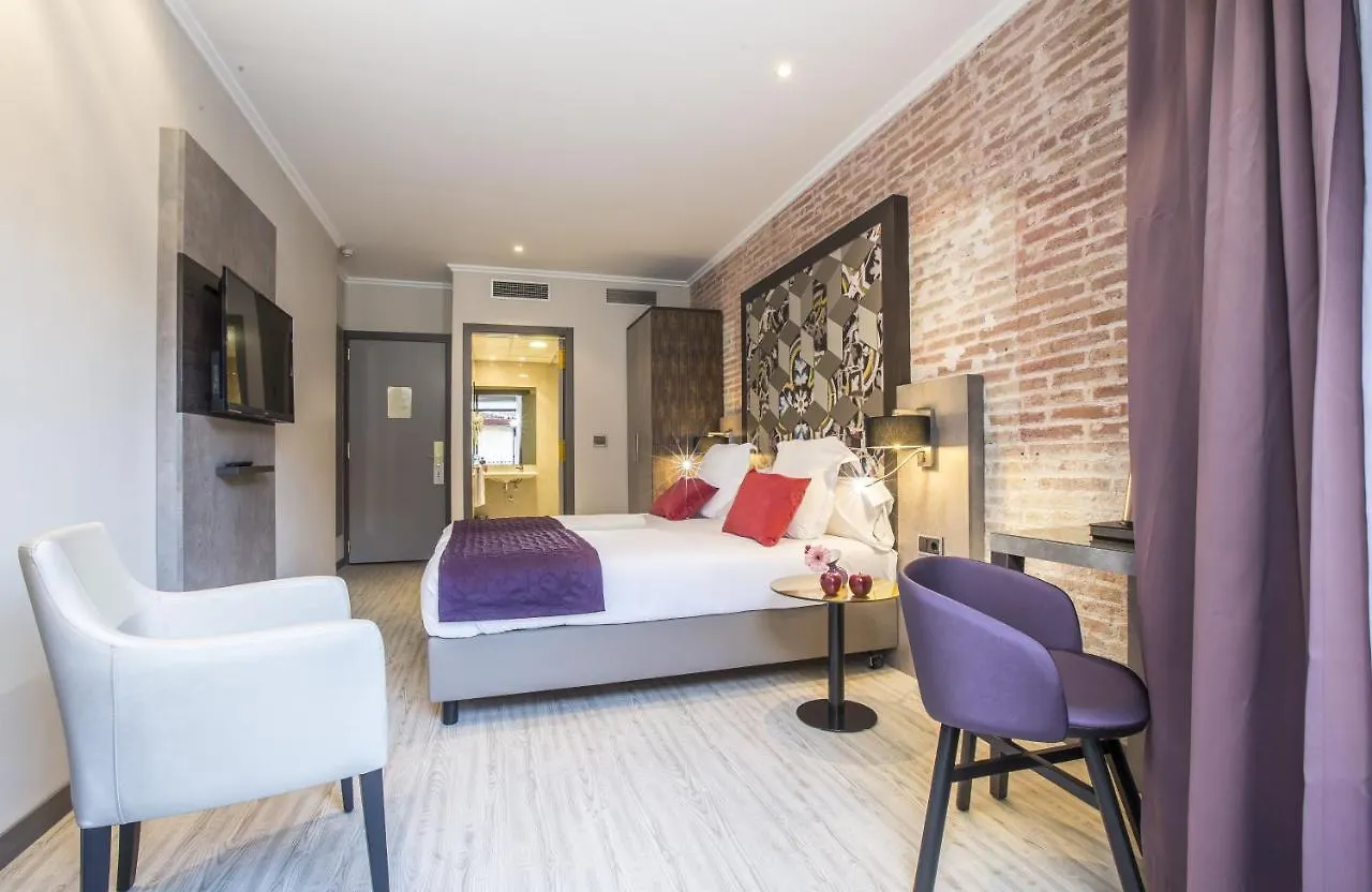 ***  Leonardo Hotel Barcelona Las Ramblas Испания