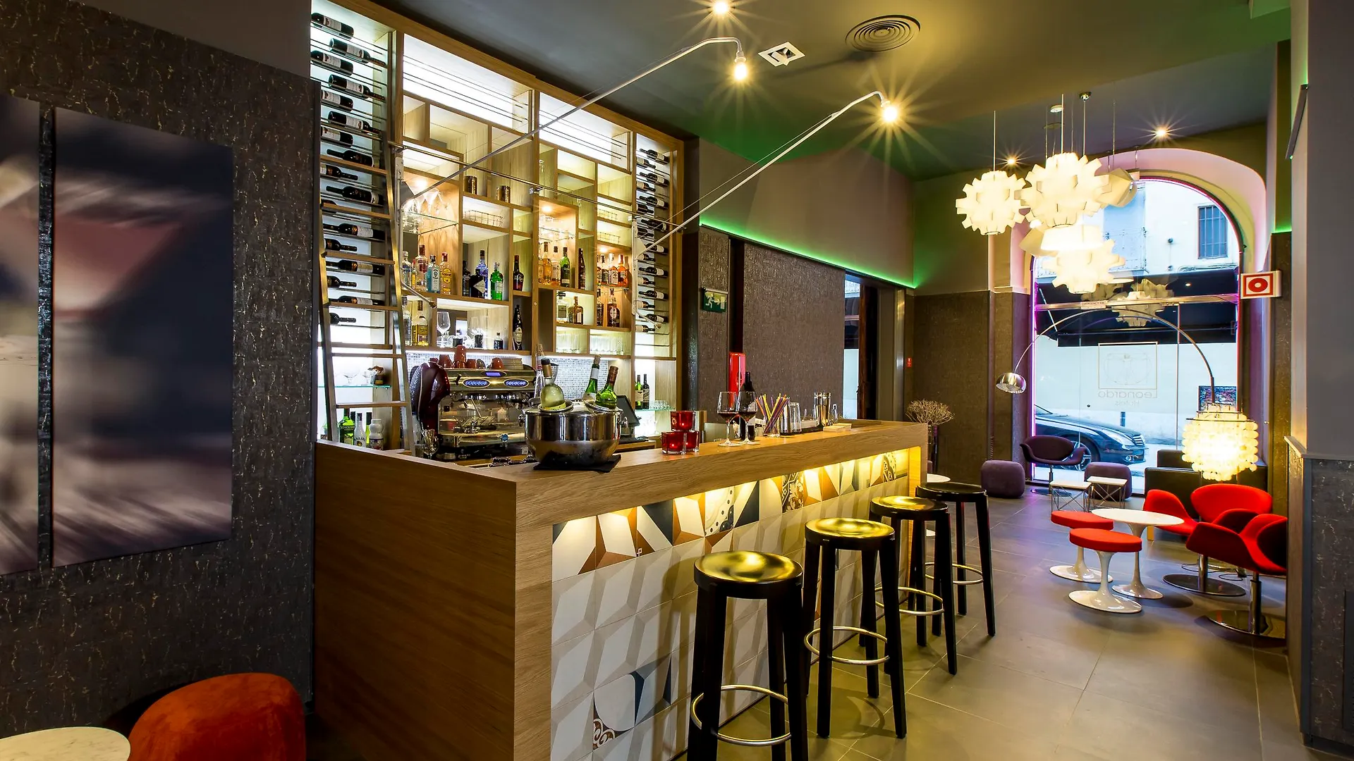 Leonardo Hotel Barcelona Las Ramblas 3*,